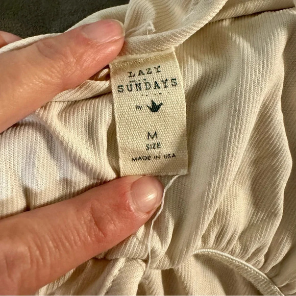 Lazy Sundays cream ruffle pajama romper womens medium soft neutral cut out back - Picture 7 of 8